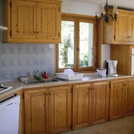 Chalet Spacieux Aux Gets - 4 Chambres, 12 Pers, Proche Centre Et Remontees, Wi-fi, Garage - Fr-1-671-237